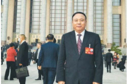 全國人大代表、九洲集團董事長李寅：提高微電網(wǎng)利用率 推動能源結(jié)構(gòu)轉(zhuǎn)型